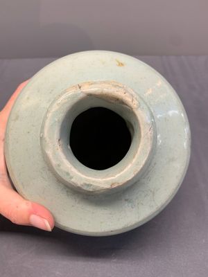 A collection of five Chinese celadon wares, Ming and later — photo 6