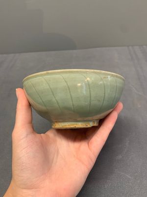 A collection of five Chinese celadon wares, Ming and later — photo 10