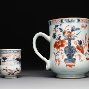A collection of five Chinese Imari-style wares and one Canton famille rose cup, Kangxi/Qianlong — photo 4