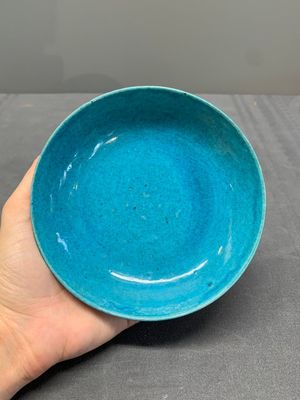 A collection of five Chinese turquoise-glazed wares, 18th C. — photo 6