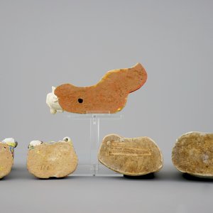 A collection of five unusual Chinese famille rose figures, 18/19th C. — photo 6
