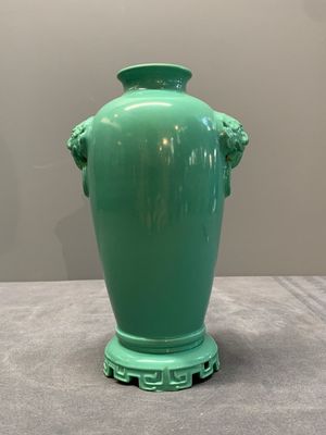 A collection of four Chinese monochrome-glazed ware, Kangxi and Qianlong mark, 19/20th C. — photo 16