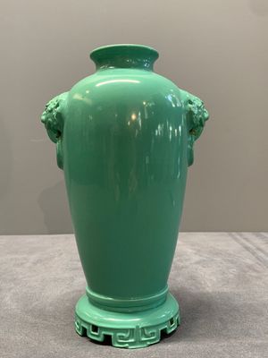A collection of four Chinese monochrome-glazed ware, Kangxi and Qianlong mark, 19/20th C. — photo 18