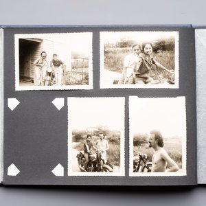 A collection of four photo albums and fieldwork prints documenting South and Southeast Asia, 20th C. — photo 32