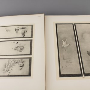 A collection of Japanese artwork plates from the Sammlung Moslé: Japanische Kunstwerke : Waffen, Schwertzieraten, Lacke, Gewebe,… — photo 5