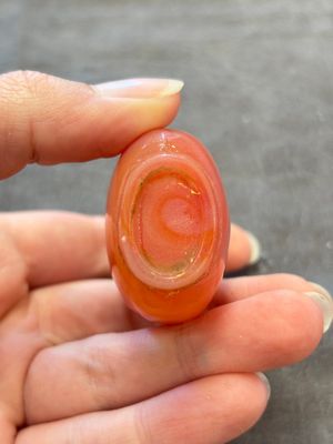 A collection of nine Chinese agate snuff bottles, 20th C. — photo 18