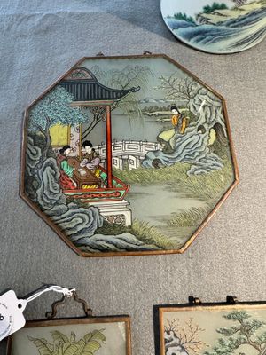 A collection of nine Chinese reverse glass paintings mounted as pendants, 19th C. — photo 6