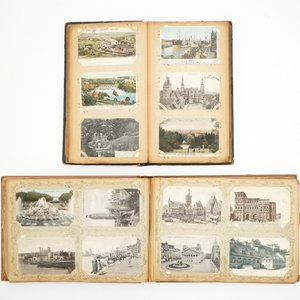 A collection of postcards in six albums and three albums of stamps, 19/20th C. — photo 5