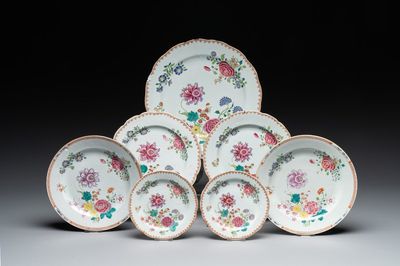 A collection of seven Chinese famille rose plates and dishes with floral design, Qianlong