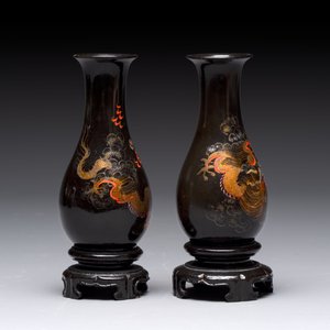 A collection of seven Chinese Fuzhou or Foochow lacquer vases, 19/20th C. — 照片 12
