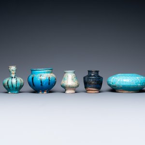 A collection of seven turquoise-glazed jugs and vases, Middle-East, 13th C. and later — photo 3