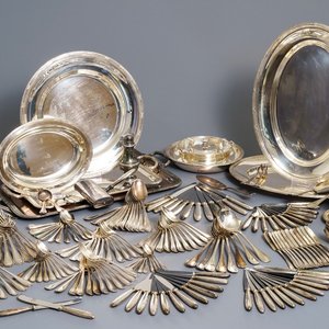 A collection of silver-plated cutlery and tableware, Christofle, France, 20th C. — photo 1