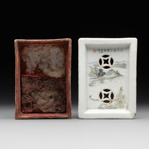 A collection of six Chinese blue and white, famille rose and verte wares, Kangxi and Tongzhi mark, 19/20th C. — photo 24