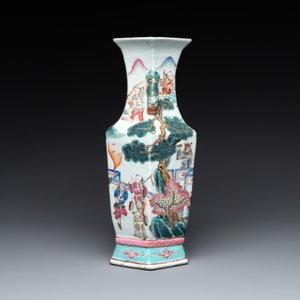 A collection of six Chinese blue and white, famille rose and verte wares, Kangxi and Tongzhi mark, 19/20th C. — photo 5