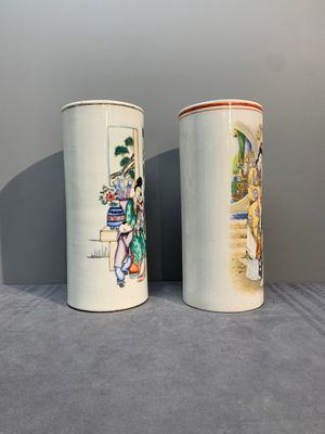 A collection of six Chinese famille rose hat stands, 19/20th C. — photo 4