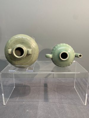 A collection of six Chinese Longquan celadon wares, Yuan/Ming — photo 13