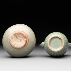A collection of six Chinese Longquan celadon wares, Yuan/Ming — photo 12