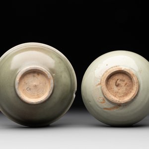 A collection of six Chinese Longquan celadon wares, Yuan/Ming — photo 17