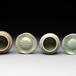A collection of six Chinese Longquan celadon wares, Yuan/Ming — photo 5