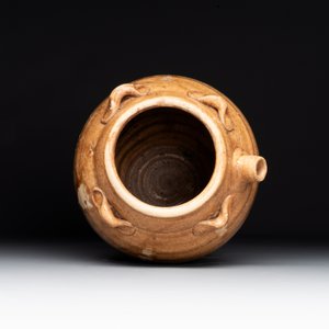 A collection of six Chinese monochrome wares, Ming — photo 4