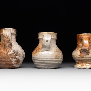 A collection of six German stoneware mugs, 16/17th C. — photo 11
