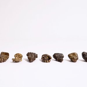 A collection of small bronze figures, India, Nepal, Tibet, Japan, 18/20th C. — 照片 13