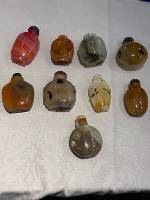 A collection of ten Chinese agate snuff bottles, 20th C. — photo 2