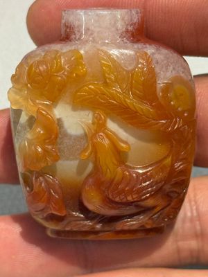 A collection of ten Chinese agate snuff bottles, 20th C. — photo 5