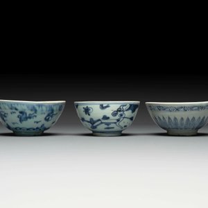 A collection of ten Chinese blue and white bowls, Ming — foto 5