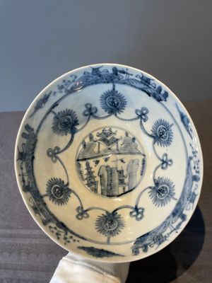 A collection of ten Chinese blue and white bowls, Ming — foto 56