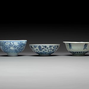 A collection of ten Chinese blue and white bowls, Ming — foto 13