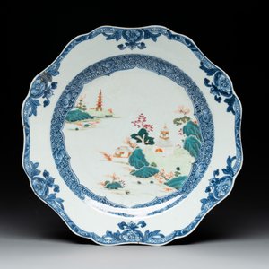 A collection of ten Chinese blue, white, famille rose and qianjiang cai wares, signed Yongzhen Shi 永真氏, 18/19th C. — photo 10