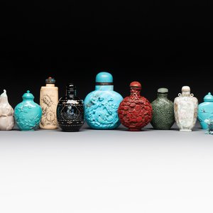 A collection of ten Chinese snuff bottles, 19/20th C. — photo 1