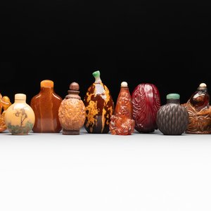 A collection of ten Chinese snuff bottles, 20th C. — photo 1