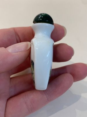 A collection of ten Chinese snuff bottles, various marks, 19/20th C. — photo 28
