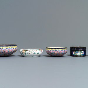 A collection of various Chinese Canton enamel wares, 18/19th C. — photo 2