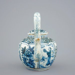 A collection of various Chinese porcelain, 17/19th C. — photo 7