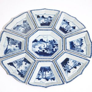 A complete nine-piece Chinese blue and white sweetmeat set, 19th C. — photo 1