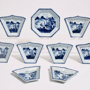 A complete nine-piece Chinese blue and white sweetmeat set, 19th C. — photo 2