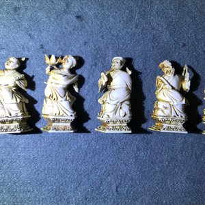 A complete set of 32 Chinese chess pieces, ca. 1920 — photo 27