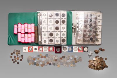 A comprehensive collection of ca. 1.317 British coins, various denominations and including silver coins, 19/20th C.