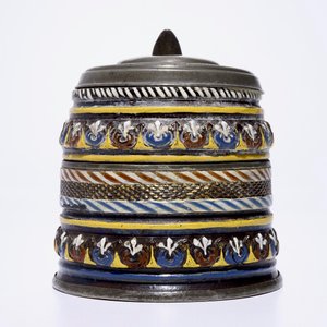 A Creussen German stoneware pewter-mounted mug, 17th C. — 照片 5