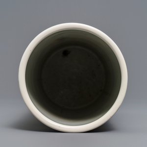 A cylindrical Chinese qianjiang cai hat stand, signed Wang Youtang, 20th C. — 照片 5