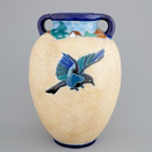 A Czech Amphora art deco vase with birds, early 20th C. — 照片 3