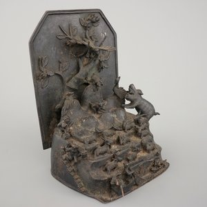 A dark bronze animal subject group, China, Ming Dynasty, 15-16th C. — foto 1