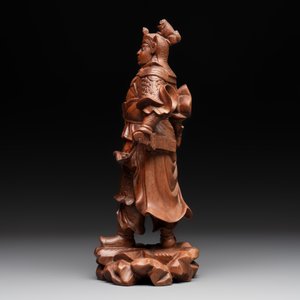 A diverse group of six Chinese lacquered wood and wooden sculptures, 19/20th C. — 照片 17