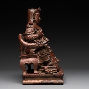 A diverse group of six Chinese lacquered wood and wooden sculptures, 19/20th C. — 照片 21