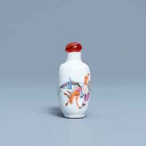 A double Chinese famille rose snuff bottle, 19th C. — photo 4