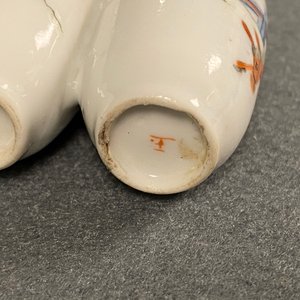 A double Chinese famille rose snuff bottle, 19th C. — photo 7