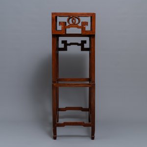 A double Chinese wooden display stand with marble tops, 19/20th C. — 照片 3